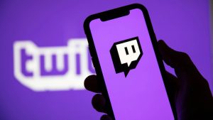 Twitch снизил цену на сабки в России